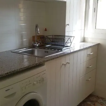 Bright Spacious Flat Close To The City Center شقة خيرونا