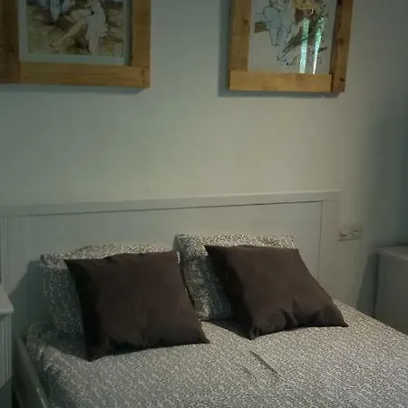 Bright Spacious Flat Close To The City Center شقة خيرونا